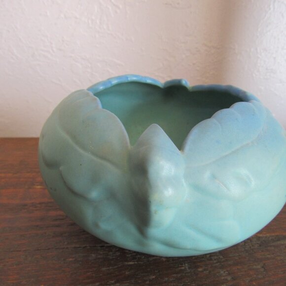 Blue VAN BRIGGLE Floral Pot - Picture 2 of 6